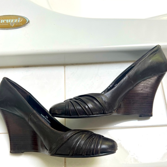 ALDO Brown Leather Wedges - Size 36 - Size 6 - Gently Used - Picture 1 of 7